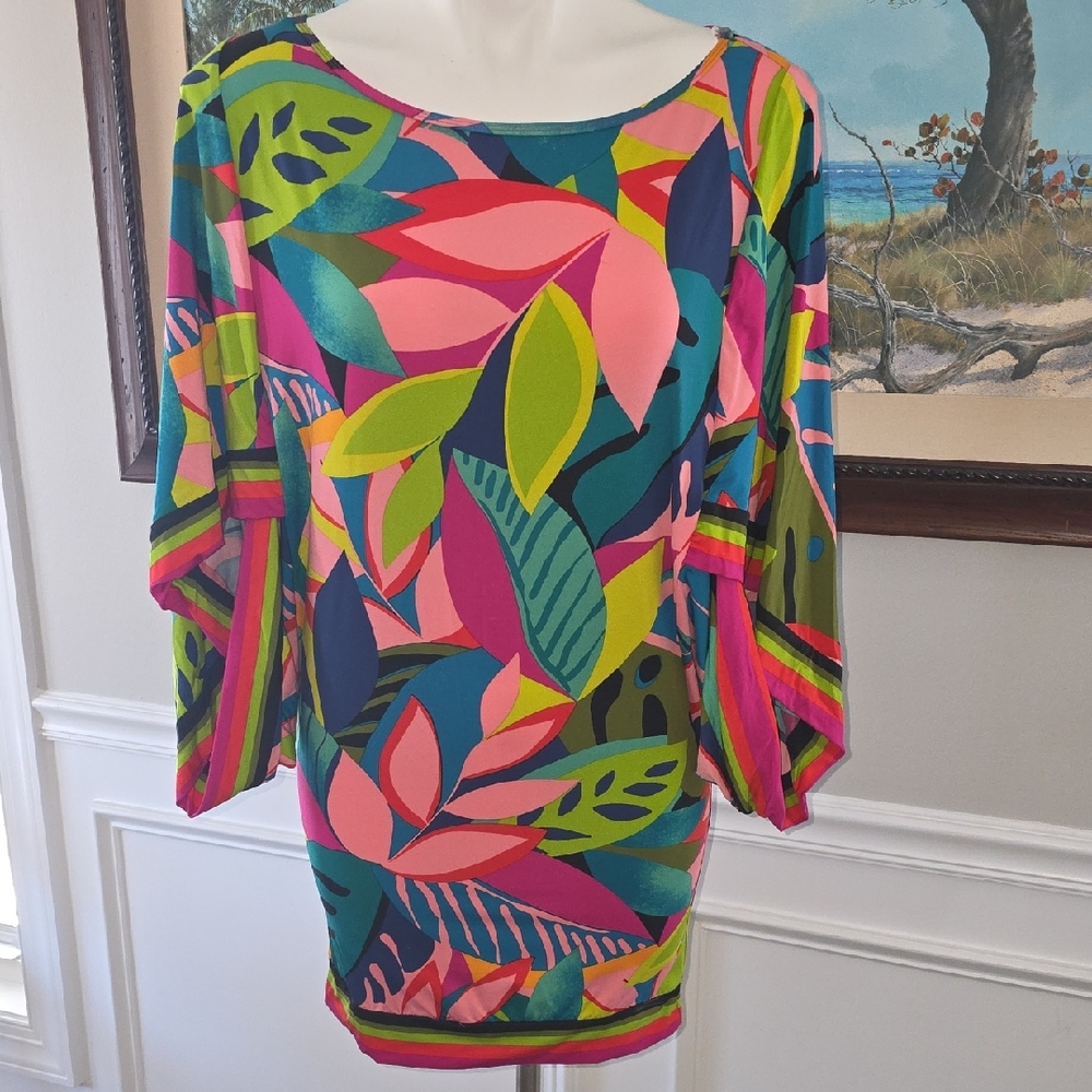 Trina Turk Multicolor Leaf Print Top